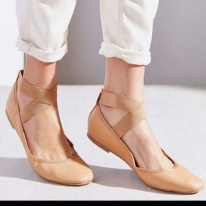 Kimchi Blue Nude Ballet Flats